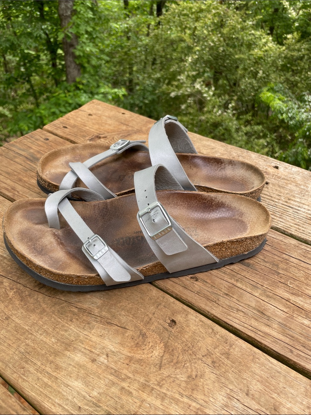 BIRKENSTOCK SILVER MAYARI SANDALS SZ 41 or 10-10.5